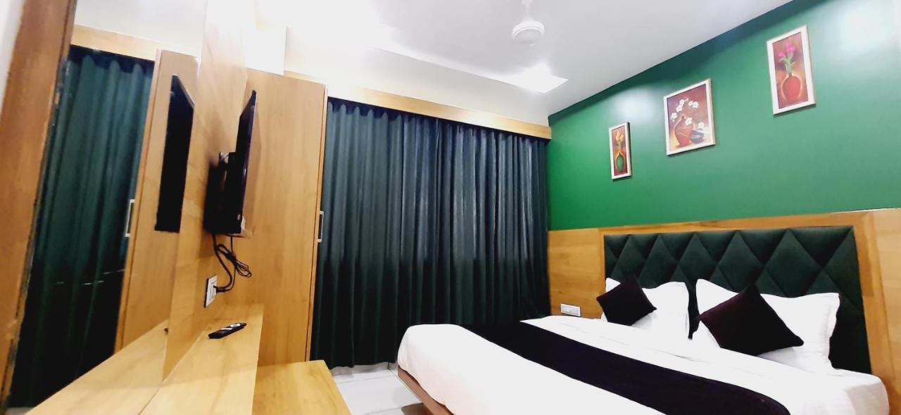 Hotel Suncity Ahmedabad Exterior photo