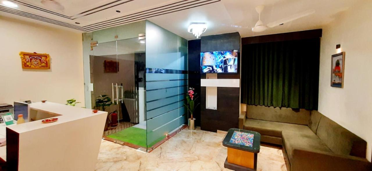Hotel Suncity Ahmedabad Exterior photo