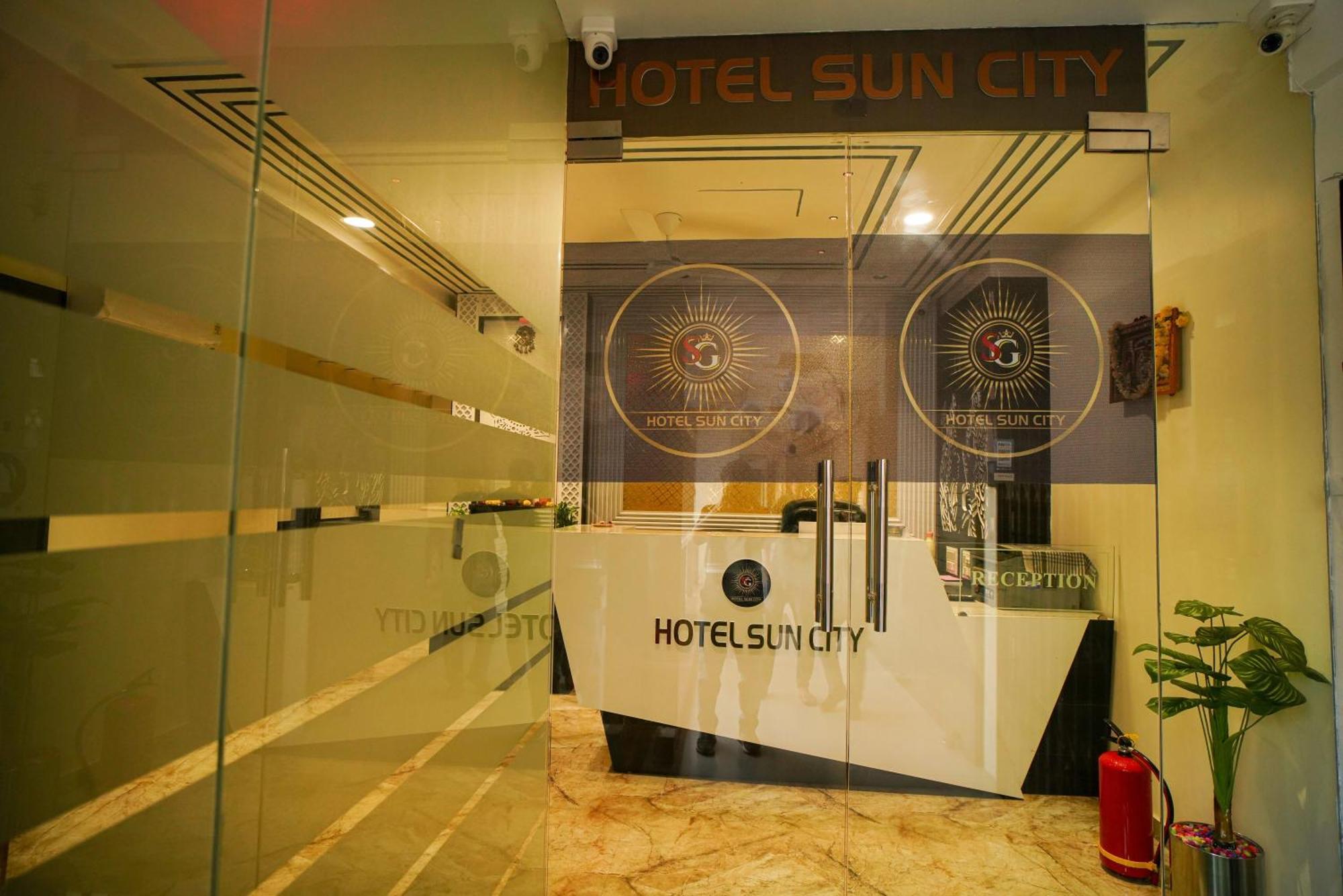 Hotel Suncity Ahmedabad Exterior photo